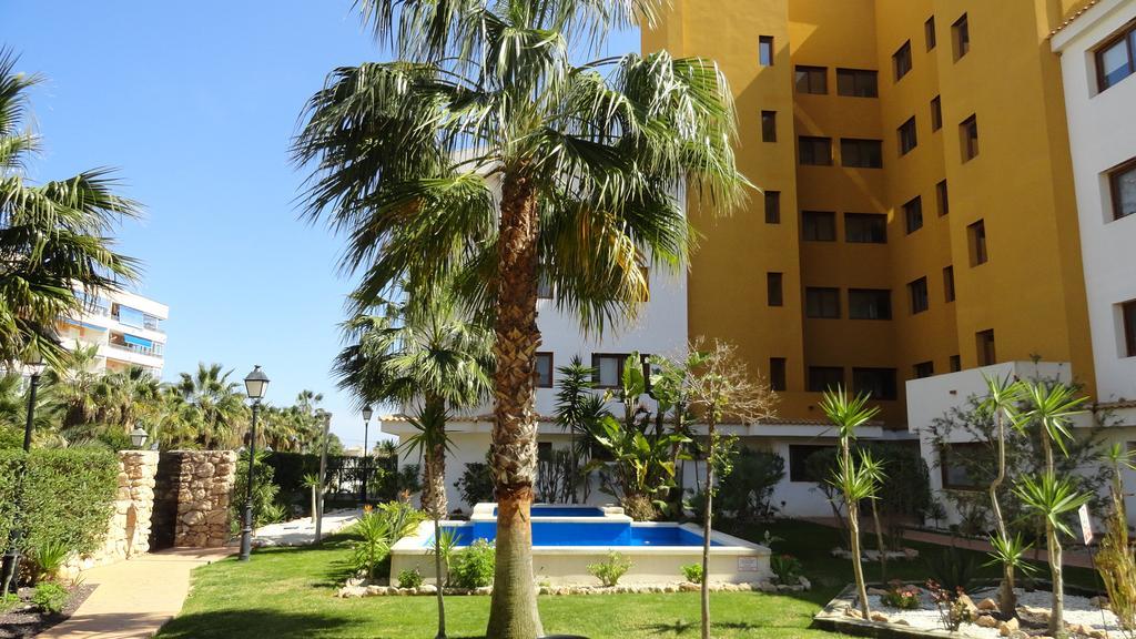 He La Entrada Punta Prima Hotell Torrevieja Eksteriør bilde