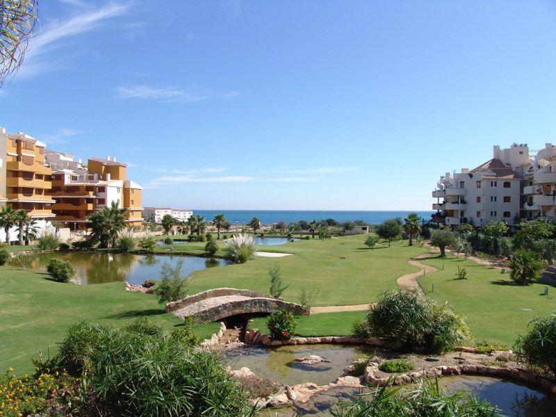 He La Entrada Punta Prima Hotell Torrevieja Eksteriør bilde